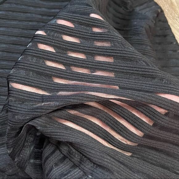 Spicewear Black Halter Asymmetrical Dress Size Large - Picture 10 of 16